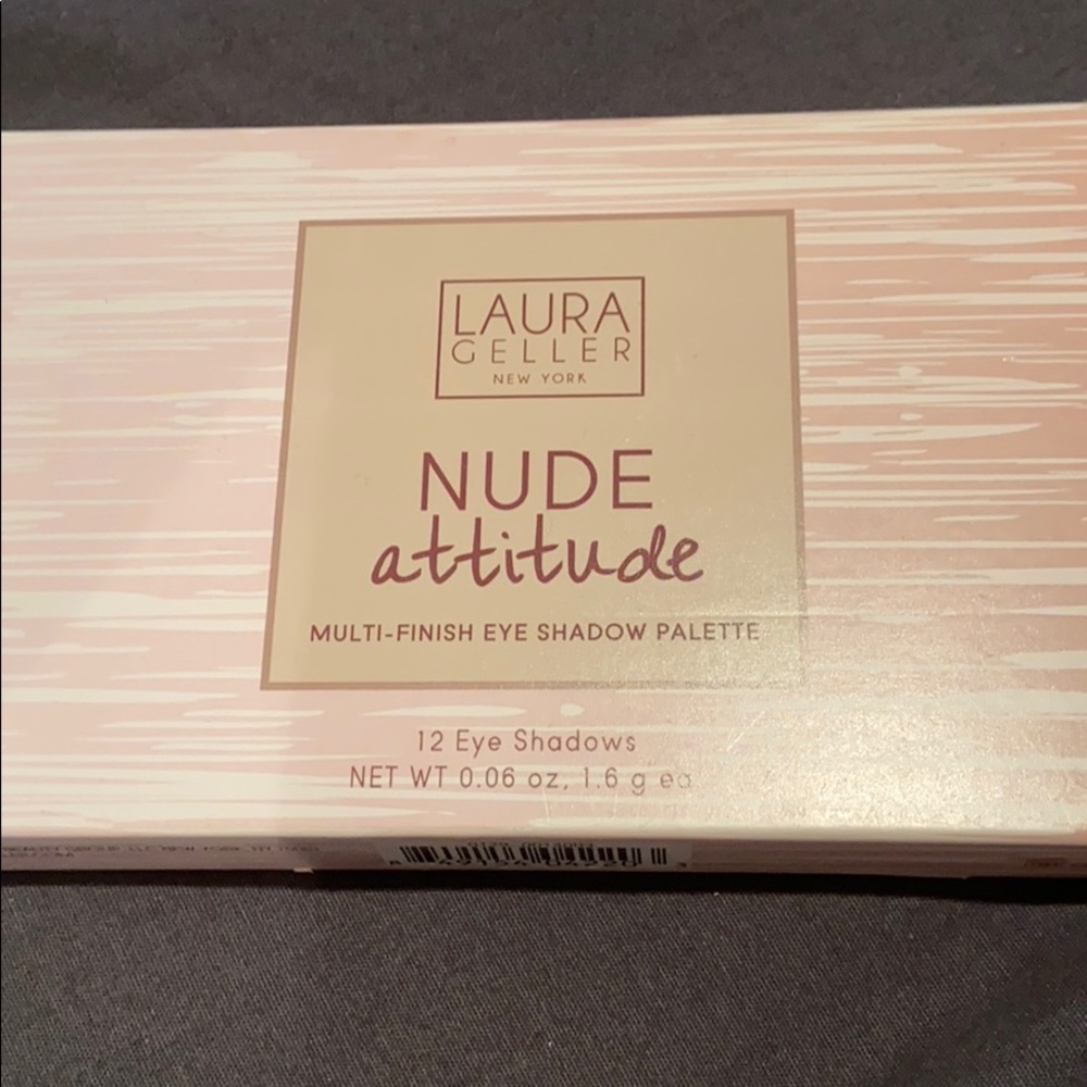 Nude attitude eyeshadow palette
